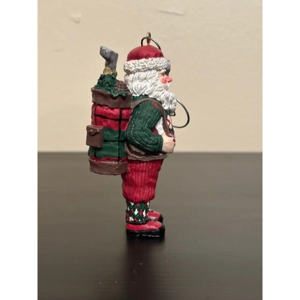 Santa Claus Golfer Christmas Ornament Figurine Holiday Decor